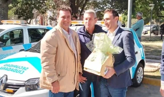 Diyorio y Ristorto con el ministro López