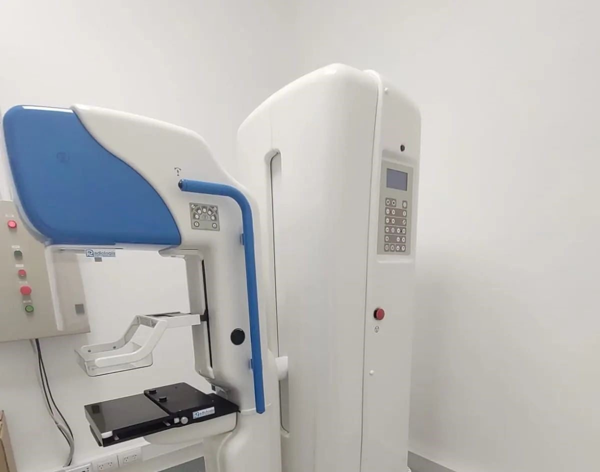 Ya está instalado el nuevo mamógrafo en el Zonal de Oliva
