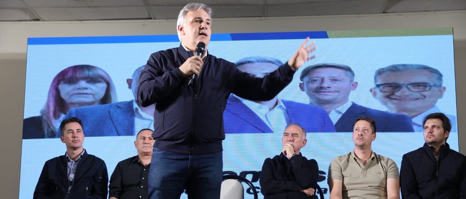 Elecciones 2023: Llaryora presente en el lanzamiento de los candidatos por Tercero Arriba