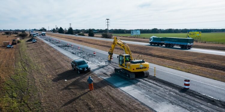 Comenzó la rehabilitación de la calzada sur de la Autopista Córdoba-Pilar