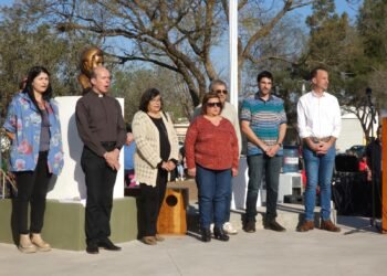 El Presupuesto Participativo es una realidad en Oliva: dos plazas en distintos sectores lo atestiguan