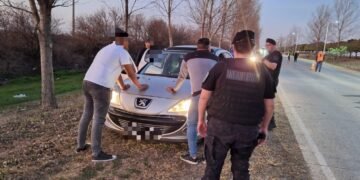 Dos detenidos cerca de Oncativo con elementos para robar ruedas de auxilio