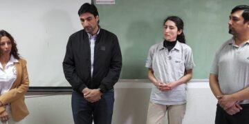 IPET 143 presentó maquinas adquiridas con la ayuda de la Cooperativa con fondos nacionales