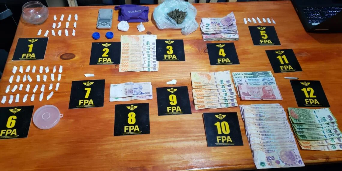 Villa María: Madre e hija detenidas por vender cocaína y marihuana