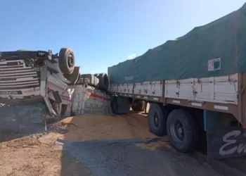 Camionero de Oliva accidentado en ruta E-79 cerca de Villa Ascasubi