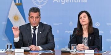 Aumento del 20,87% y bono de $55 mil