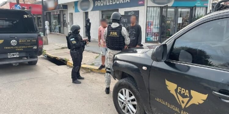 Controles y patrullajes antidroga de la FPA en Oliva y la región: un detenido