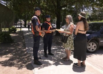 Policías de Oliva y todo el departamento van por ascensos: Cómo puede el vecino opinar vía Buzón Ciudadano