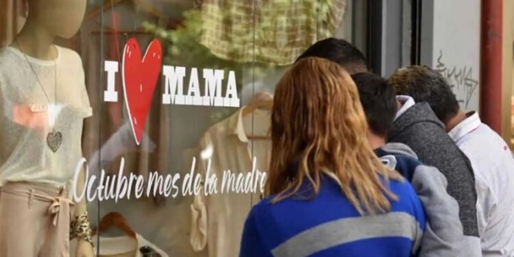 Fuerte baja en las ventas por el Día de la Madre, reportaron desde la CAME