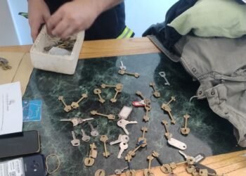 Robo a financiera en Oncativo: un detenido tras diversos allanamientos