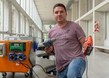 Cordobés crea generador eléctrico portátil que reduce la huella de carbono