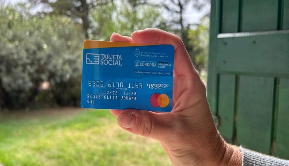 Abrieron la actualización obligatoria de datos para beneficiarios de la Tarjeta Social en Córdoba