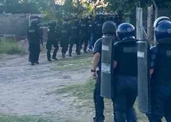 Un detenido y secuestro de armas por robo a financiera en Oncativo 
