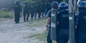 Un detenido y secuestro de armas por robo a financiera en Oncativo 