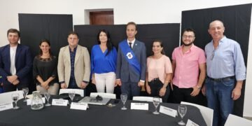 Oliva Aprueba Financiamiento de $70 Millones para Pavimentación de Calles