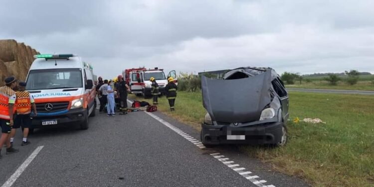 Despiste de auto entre Oliva y Oncativo: cuatro personas hospitalizadas