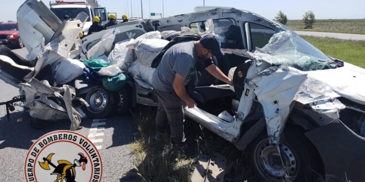  Es de Córdoba el chofer de Correo Argentino que salvó su vida de milagro en el accidente cerca de Oliva