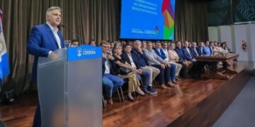 Oliva adhirió al programa de gestión educativa lanzado por la Provincia