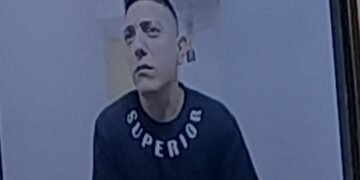 Empleado municipal de Oliva condenado por 22 delitos fue liberado