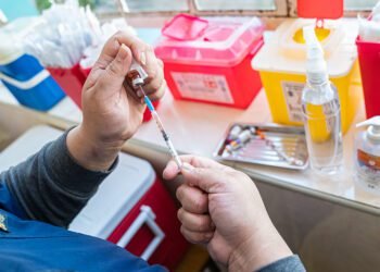 Oliva Destaca el Impacto de sus Centros de Salud Municipales: Más de 7.600 Prestaciones en el Primer Cuatrimestre