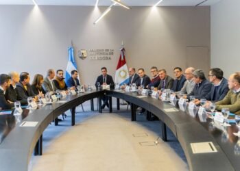 La Provincia incrementa recursos para municipios y comunas