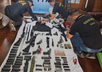 Policía Federal incautó un arsenal de armas en Córdoba