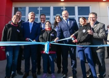 Villa María: inauguraron escuela de formación en robótica y automatización industrial