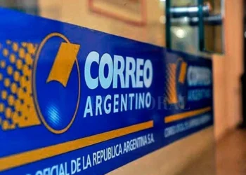 No privatizarán Aerolíneas Argentinas, Correo Argentino, la TV Pública ni Radio Nacional