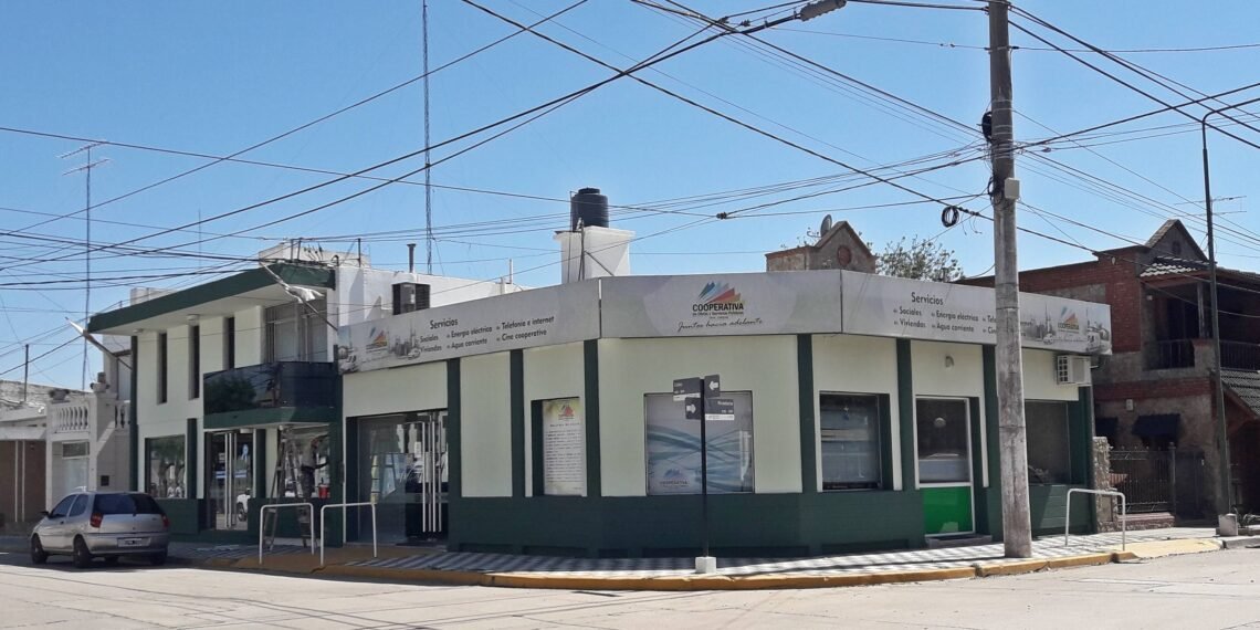 Guía completa para no perder los subsidios de luz y gas: La Cooperativa de Oliva asiste a los usuarios en la gestión