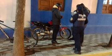 Nuevo secuestro de moto en Oliva por infracción al Código de Conviviencia