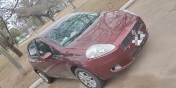 Oncativo: tres personas detenidas por conducta sospechosa a bordo de un auto robado