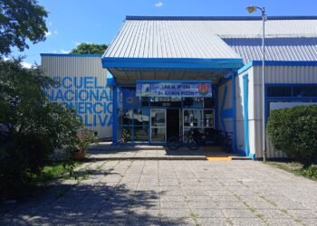 Oliva: Disponen la recolección de colillas de cigarrillos tras proyecto del IPEM 289