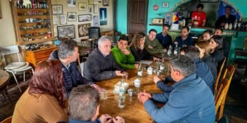 Incendios: la Provincia coordina con intendentes los trabajos de remediación en los sectores afectados