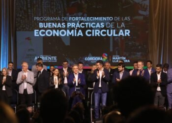 Oliva y otros 42 municipios receptaron fondos para economía circular