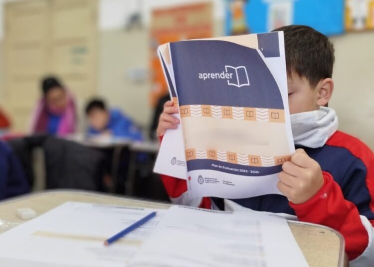 Pruebas Aprender 2024, mañana en toda la provincia: lectura, entorno y ambiente escolar en la mira