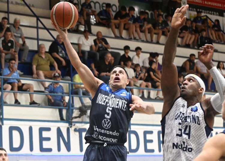 Independiente volvió a la victoria ante Argentino y volvió a sonreir