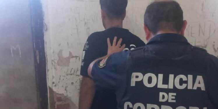 Oliva: agredió a su padre y a su hermana y se fugó pero fue detenido por la Policía