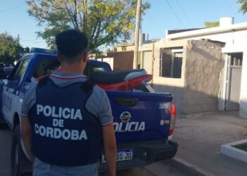 Villa Nueva: amenazó a su expareja con un arma y se llevó a su hijo menor de edad, pero terminó detenido