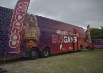 El Bus Gamer llega a la región con una innovadora experiencia interactiva