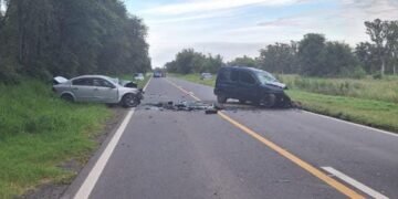 Choque frontal deja dos víctimas fatales cerca de Manfredi