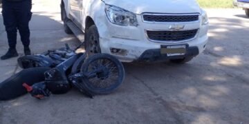 Accidente de tránsito, allanamiento y secuestro de estupefacientes en Tercero Arriba