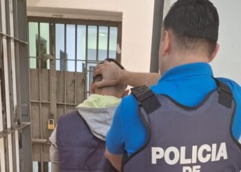 Dos accidentes de tránsito y un robo en Río Segundo, además de incautación de armas en Calchín