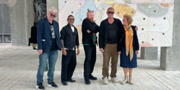 Gabriel Pereyra, el Artista Olivense que Conquista Europa con su Arte Sostenible