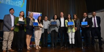 Inicia la distribución de 40 mil netbooks en escuelas públicas de interior y capital