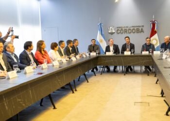 La Provincia destinará $1200 millones para obras en escuelas de 23 localidades