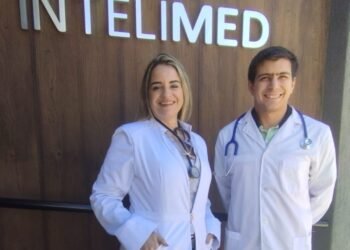 Clínica San Jose: el paso a paso del sistema INTELIMED que permite atención de especialistas a distancia