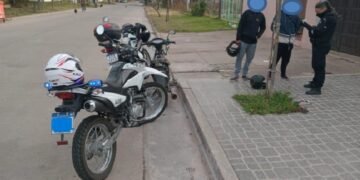 Secuestro de moto en Oliva y recuperación de elementos robados en Hernando