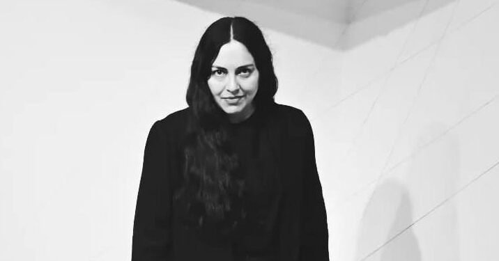 La artista de Oliva, Atenas Adalid, preseleccionada para estar en el Salón Nacional de Artes Visuales