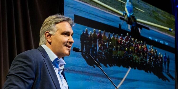 La Provincia invertirá $16.364 millones en Bomberos Voluntarios: equipamiento, capacitación e insumos