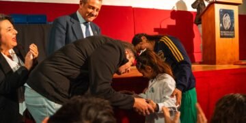 Hernando: el Gobierno de Córdoba entrega dispositivos a estudiantes con discapacidad visual